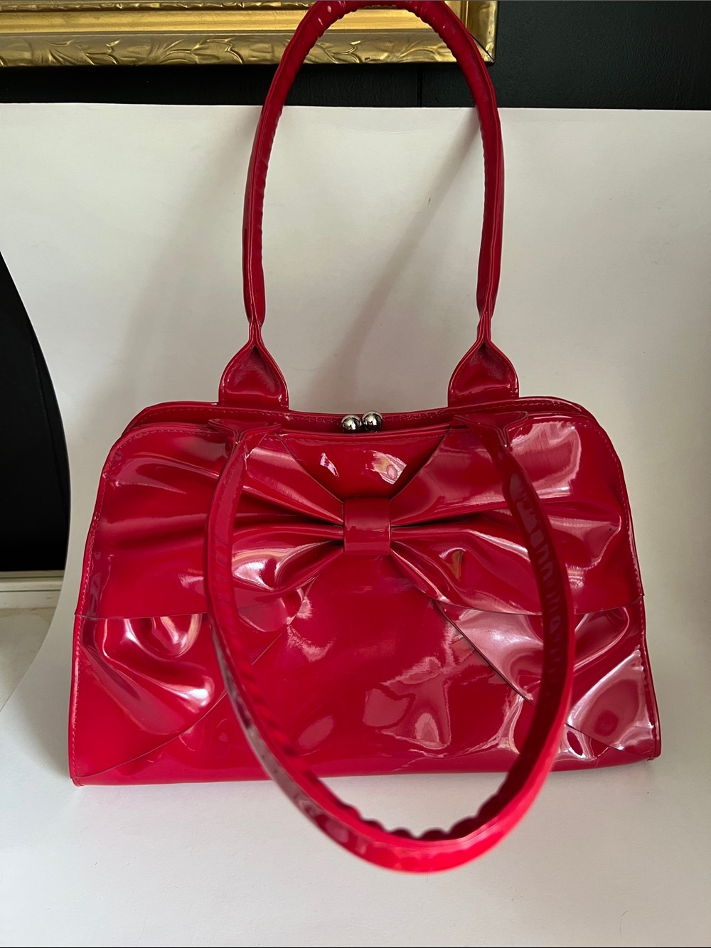 Lux de Ville red Bow Kiss-Lock Large Handbag